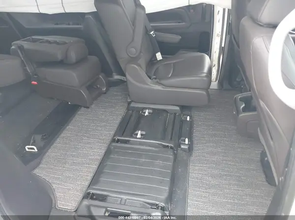 5FNRL6H71JB057409 2018 HONDA ODYSSEY - Image 8