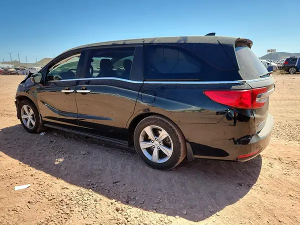 5FNRL6H71JB064974 2018 HONDA ODYSSEY - Image 2