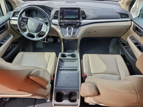 5FNRL6H71JB066644 2018 HONDA ODYSSEY - Image 8