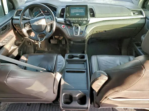 5FNRL6H71JB067342 2018 HONDA ODYSSEY - Image 8