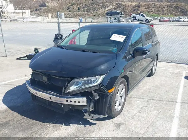5FNRL6H71JB071312 2018 HONDA ODYSSEY - Image 2