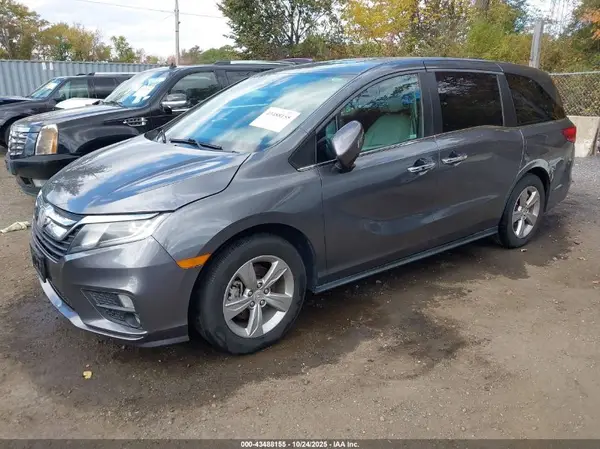 5FNRL6H71JB071648 2018 HONDA ODYSSEY - Image 2