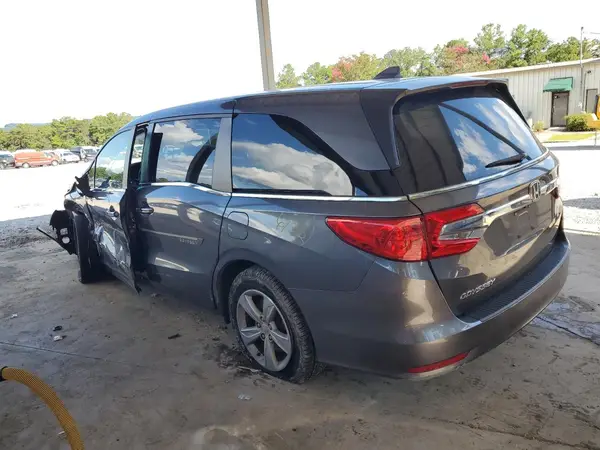 5FNRL6H71JB071696 2018 HONDA ODYSSEY - Image 2
