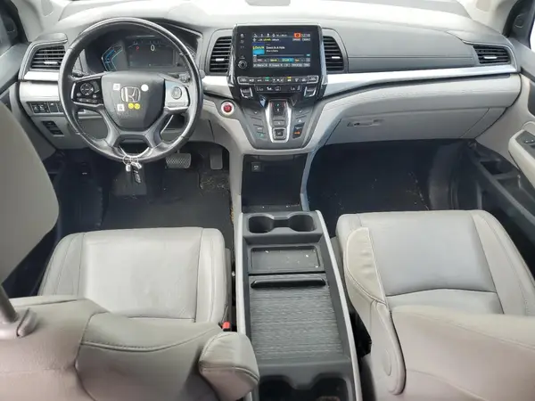 5FNRL6H71JB077384 2018 HONDA ODYSSEY - Image 8