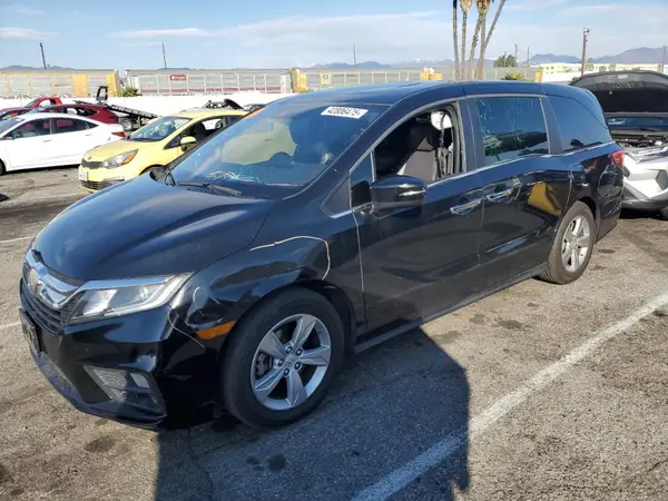 5FNRL6H71JB077949 2018 HONDA ODYSSEY - Image 1