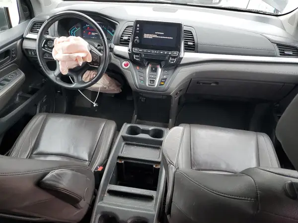 5FNRL6H71JB079667 2018 HONDA ODYSSEY - Image 8