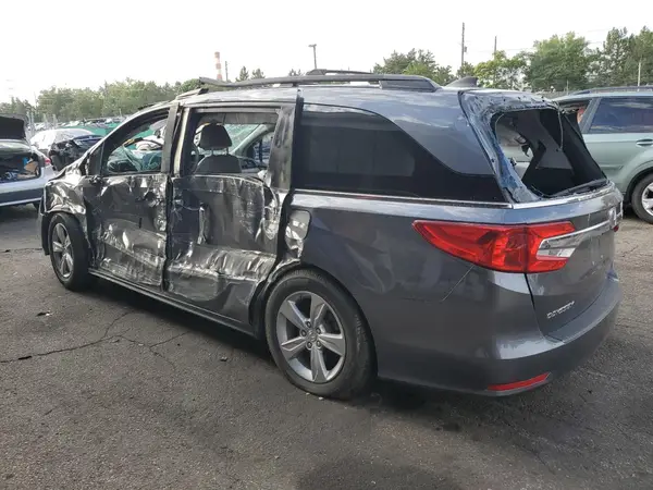 5FNRL6H71JB082701 2018 HONDA ODYSSEY - Image 2