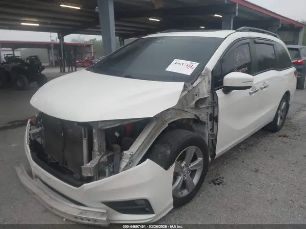 5FNRL6H71JB086439 2018 HONDA ODYSSEY - Image 2