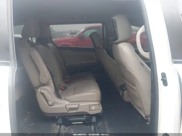 5FNRL6H71JB086439 2018 HONDA ODYSSEY - Image 8