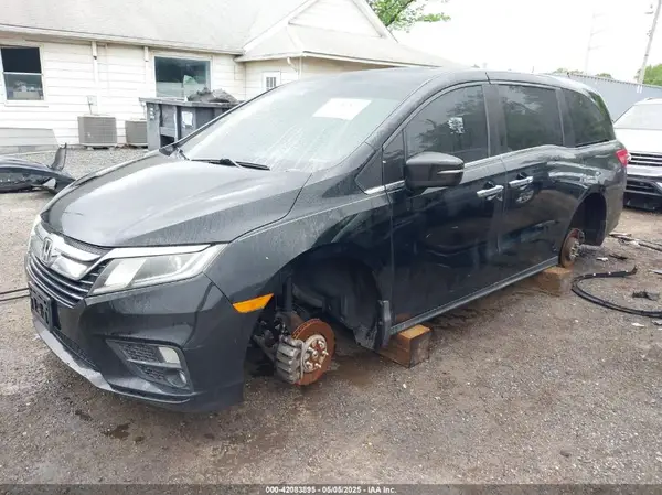 5FNRL6H71JB093357 2018 HONDA ODYSSEY - Image 2