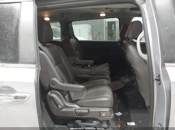 5FNRL6H71JB095514 2018 HONDA ODYSSEY - Image 8