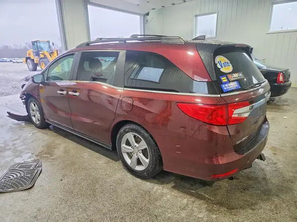 5FNRL6H71JB103837 2018 HONDA ODYSSEY - Image 2