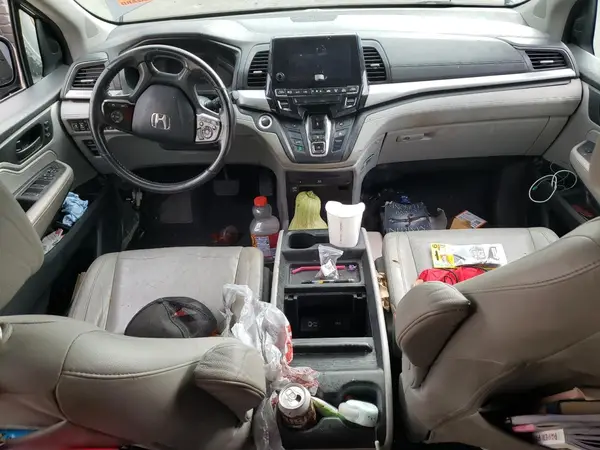 5FNRL6H71JB108195 2018 HONDA ODYSSEY - Image 8