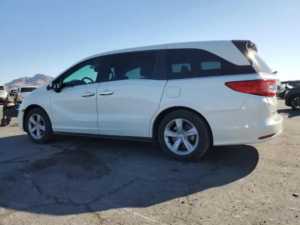 5FNRL6H71JB108505 2018 HONDA ODYSSEY - Image 2
