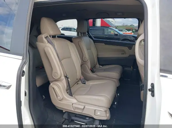 5FNRL6H71JB109234 2018 HONDA ODYSSEY - Image 8