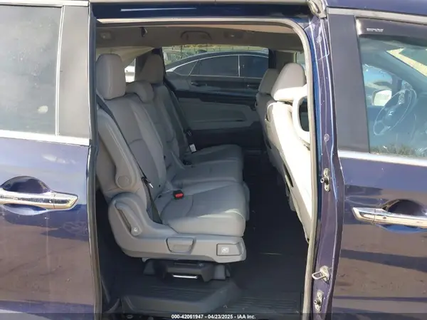 5FNRL6H71KB004694 2019 HONDA ODYSSEY - Image 8