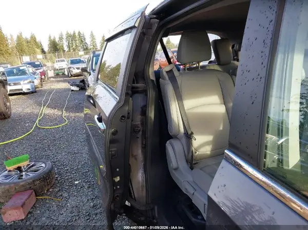 5FNRL6H71KB117092 2019 HONDA ODYSSEY - Image 8