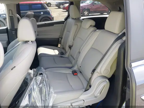 5FNRL6H71KB137942 2019 HONDA ODYSSEY - Image 8