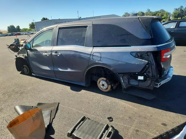 5FNRL6H71LB040371 2020 HONDA ODYSSEY - Image 2
