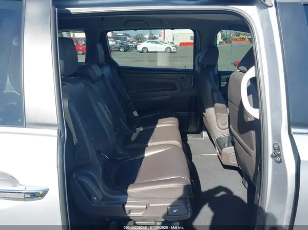 5FNRL6H71MB027458 2021 HONDA ODYSSEY - Image 8
