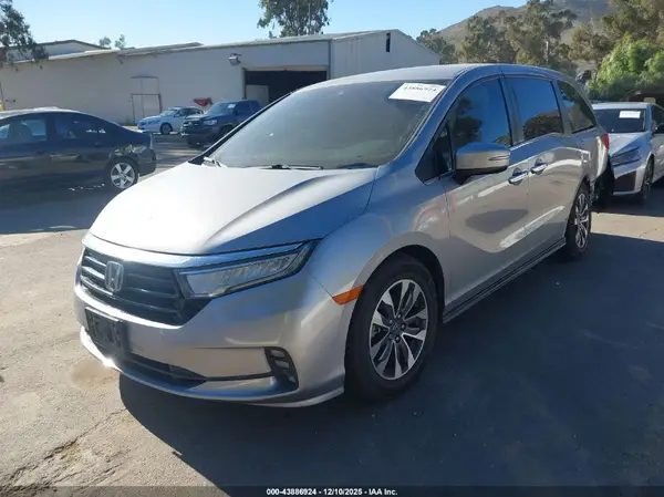 5FNRL6H71MB040999 2021 HONDA ODYSSEY - Image 2