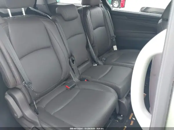 5FNRL6H71MB042462 2021 HONDA ODYSSEY - Image 8