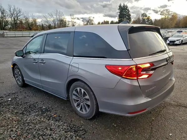 5FNRL6H71NB021662 2022 HONDA ODYSSEY - Image 2