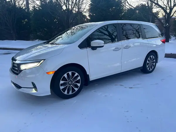 5FNRL6H71NB023976 2022 HONDA ODYSSEY - Image 2