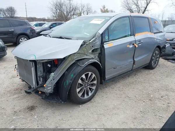 5FNRL6H71NB028496 2022 HONDA ODYSSEY - Image 2
