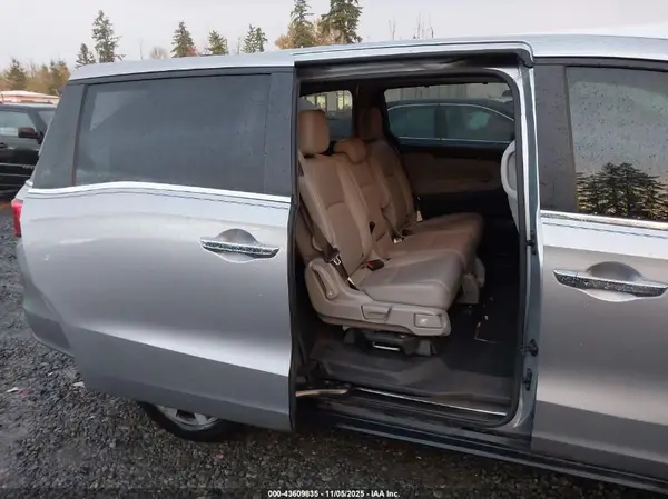 5FNRL6H71NB029549 2022 HONDA ODYSSEY - Image 8
