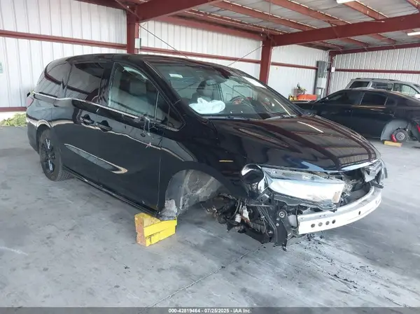 5FNRL6H71PB002659 2023 HONDA ODYSSEY - Image 1