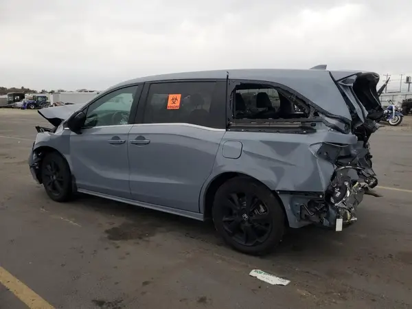 5FNRL6H71RB061746 2024 HONDA ODYSSEY - Image 2