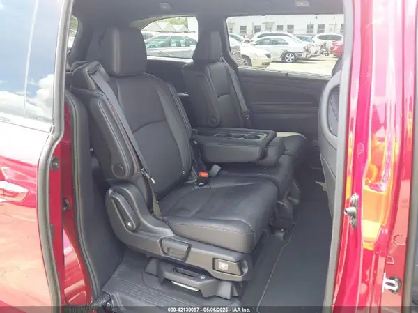 5FNRL6H71SB038036 2025 HONDA ODYSSEY - Image 8
