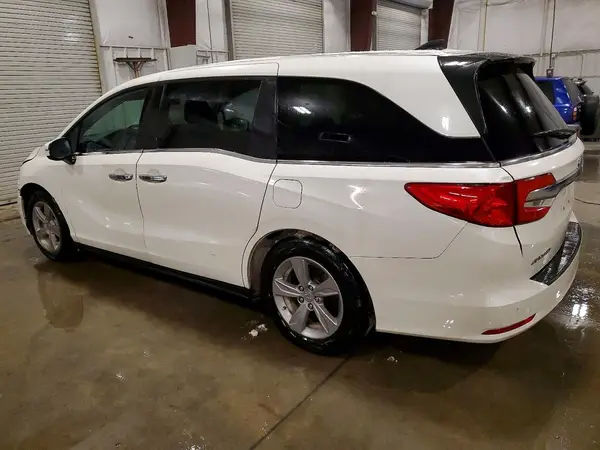 5FNRL6H72JB001916 2018 HONDA ODYSSEY - Image 2
