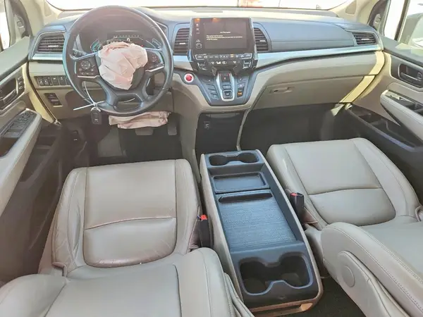 5FNRL6H72JB003343 2018 HONDA ODYSSEY - Image 8