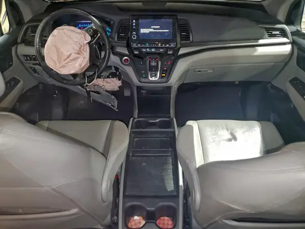 5FNRL6H72JB016609 2018 HONDA ODYSSEY - Image 8