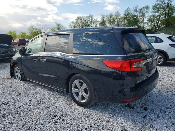 5FNRL6H72JB018263 2018 HONDA ODYSSEY - Image 2