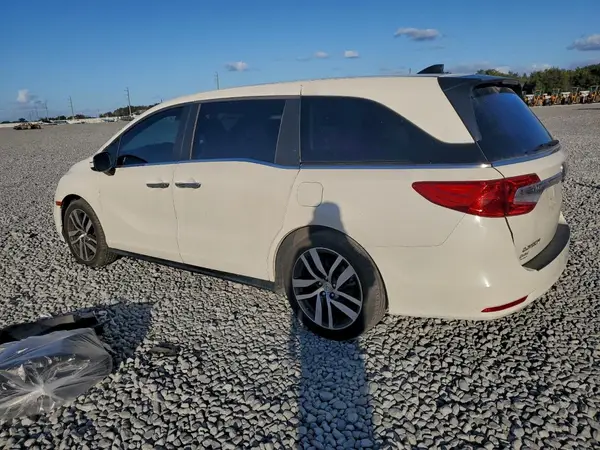 5FNRL6H72JB022507 2018 HONDA ODYSSEY - Image 2