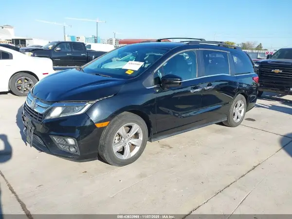 5FNRL6H72JB027805 2018 HONDA ODYSSEY - Image 2