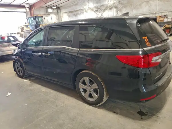 5FNRL6H72JB032650 2018 HONDA ODYSSEY - Image 2
