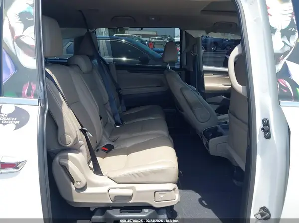 5FNRL6H72JB034253 2018 HONDA ODYSSEY - Image 8