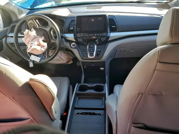 5FNRL6H72JB041834 2018 HONDA ODYSSEY - Image 8