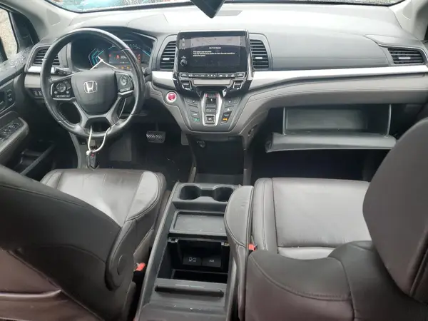 5FNRL6H72JB050274 2018 HONDA ODYSSEY - Image 8