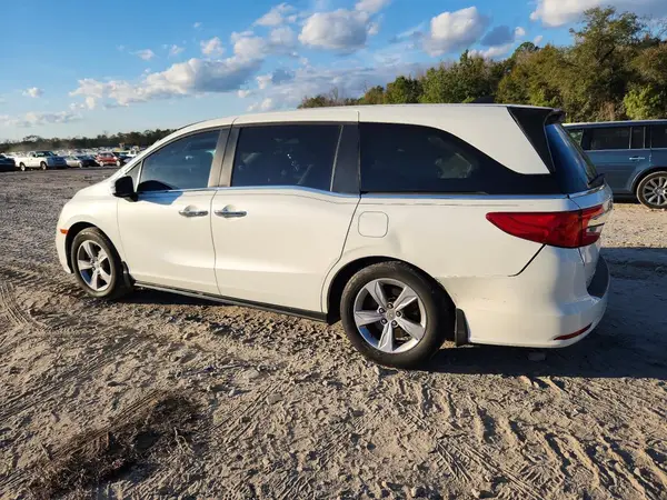 5FNRL6H72JB059928 2018 HONDA ODYSSEY - Image 2