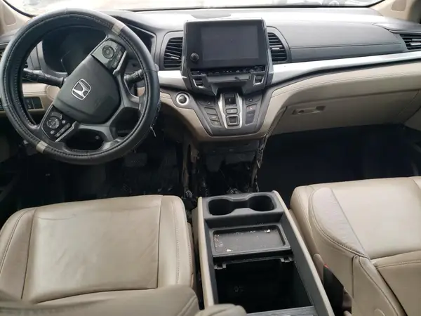 5FNRL6H72JB061033 2018 HONDA ODYSSEY - Image 8