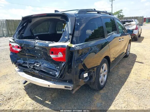 5FNRL6H72JB065180 2018 HONDA ODYSSEY - Image 2