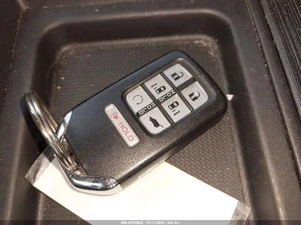 5FNRL6H72JB065180 2018 HONDA ODYSSEY - Image 8