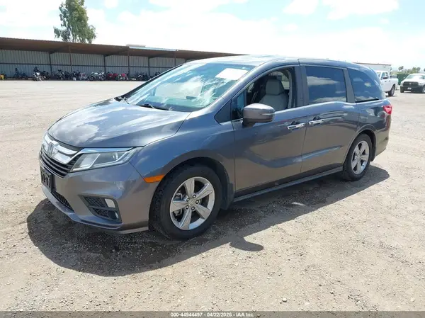 5FNRL6H72JB075126 2018 HONDA ODYSSEY - Image 2
