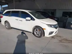 5FNRL6H72JB079841 2018 HONDA ODYSSEY