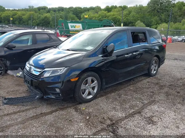 5FNRL6H72JB082660 2018 HONDA ODYSSEY - Image 2